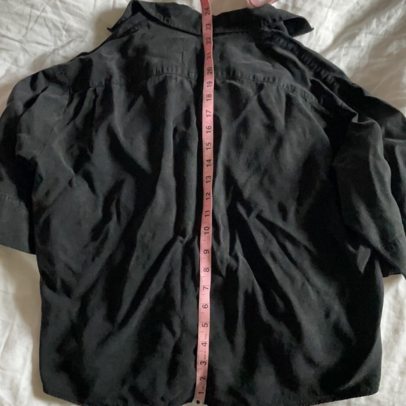 Oversized button crop - Picture 7 of 7